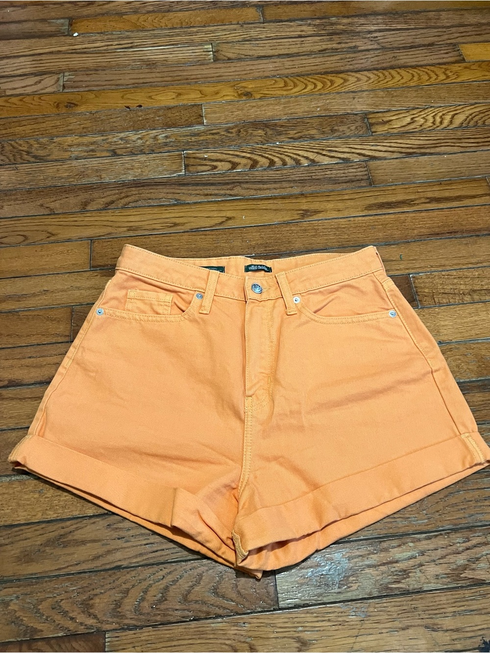 wild fable  Orange Cuffed Denim Shorts A high-rise design and folded size 6/28